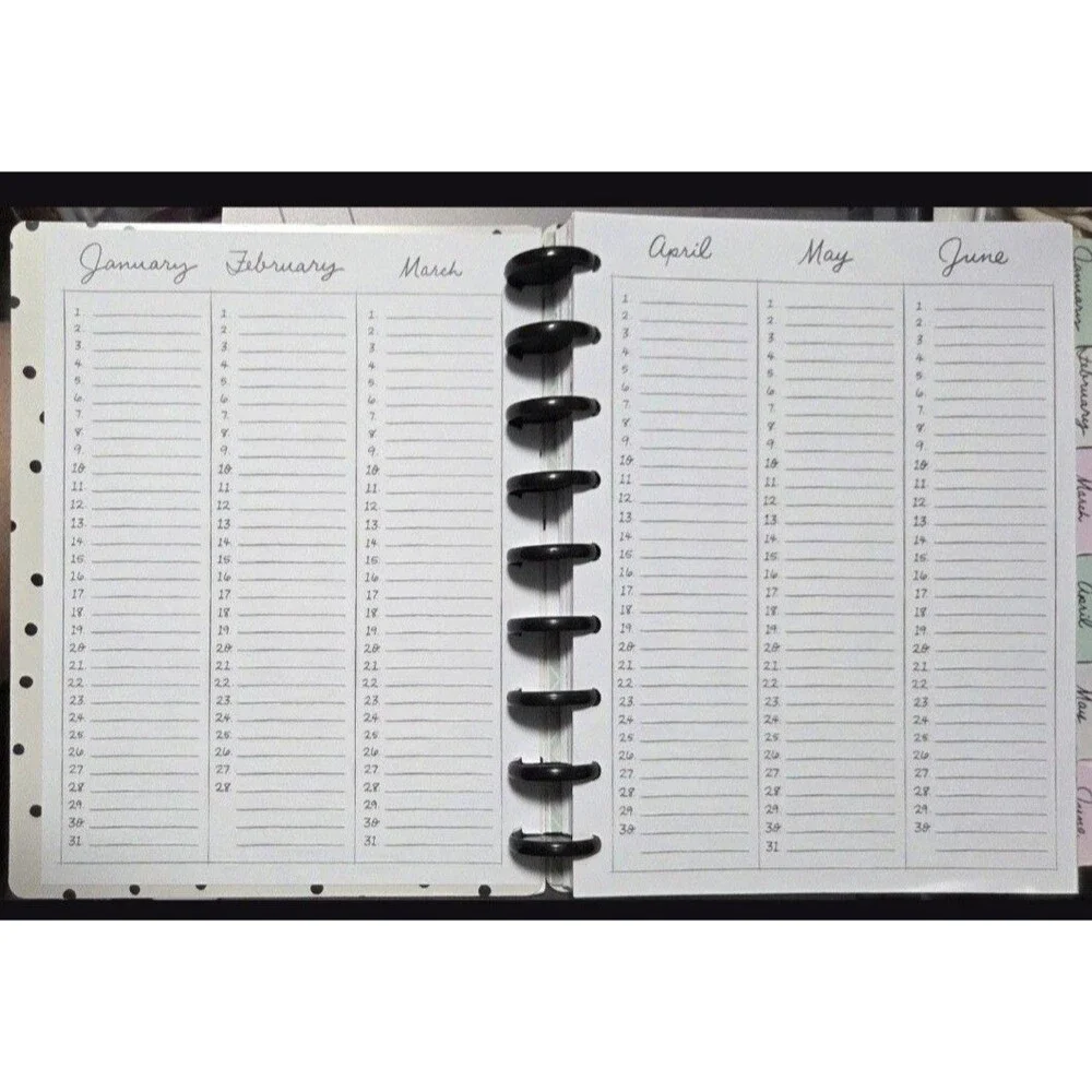 Maggie Holmes Day-To-Day 9 Disc Undated Planner 7.5